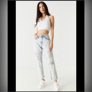 Refuge Mid-Rise distressed bleached boyfriend jeans size 01